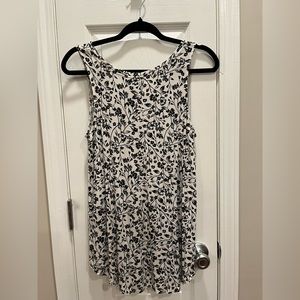 Old Navy Black and White Floral Tank Top